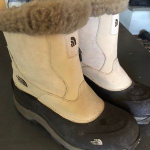 SOLD: Winter Snow boots by The North Face